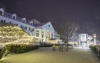 Eastern Slope Inn in winter